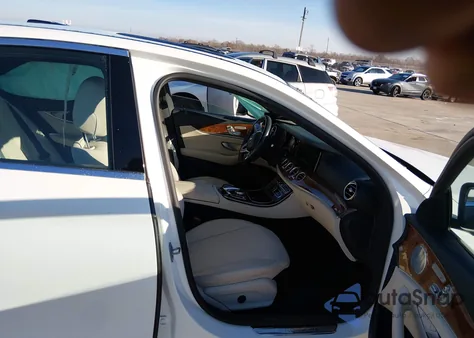 2019 Mercedes-Benz E 300 from USA, damaged, VIN WDDZF4JB7KA516131